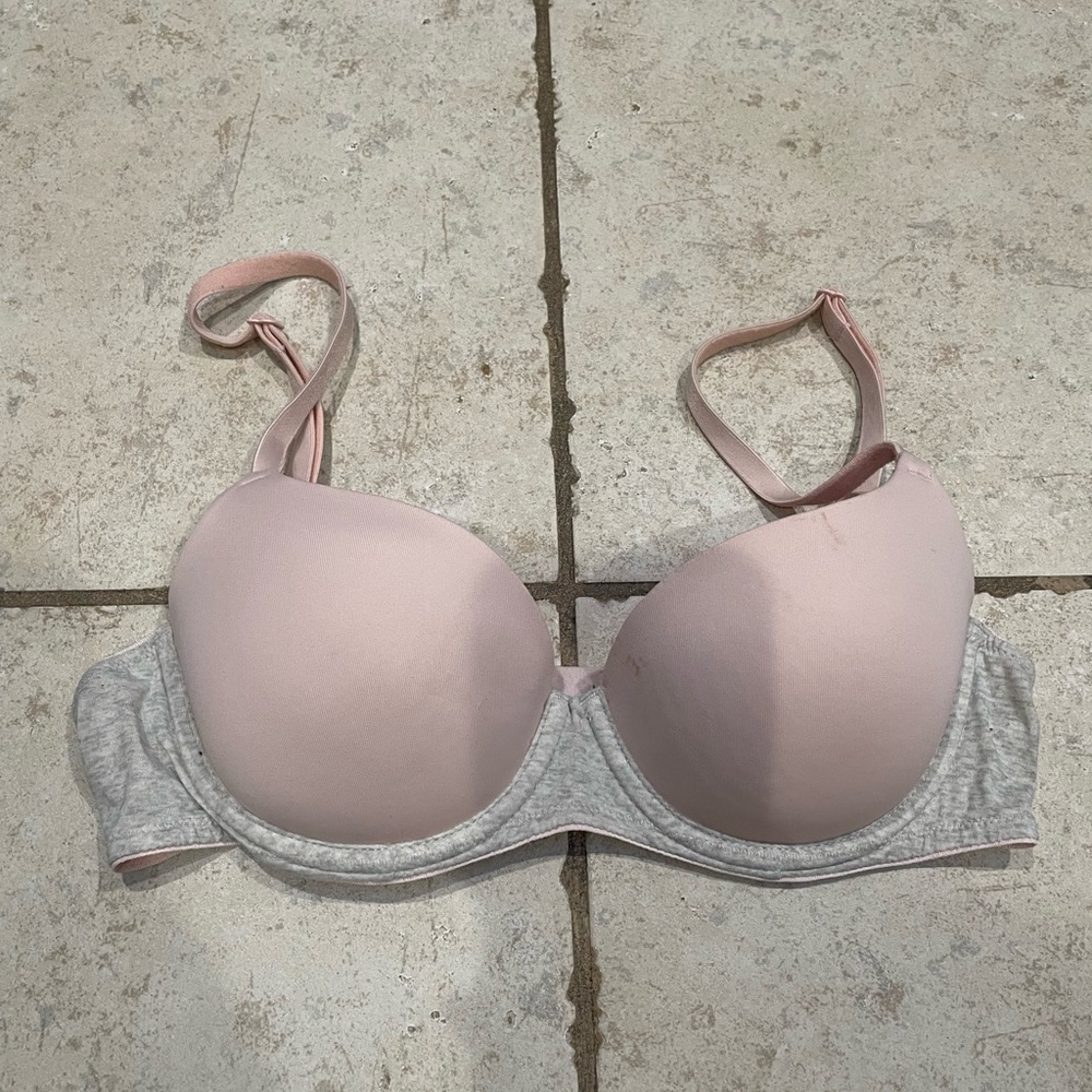 Victoria’s Secret pink bra